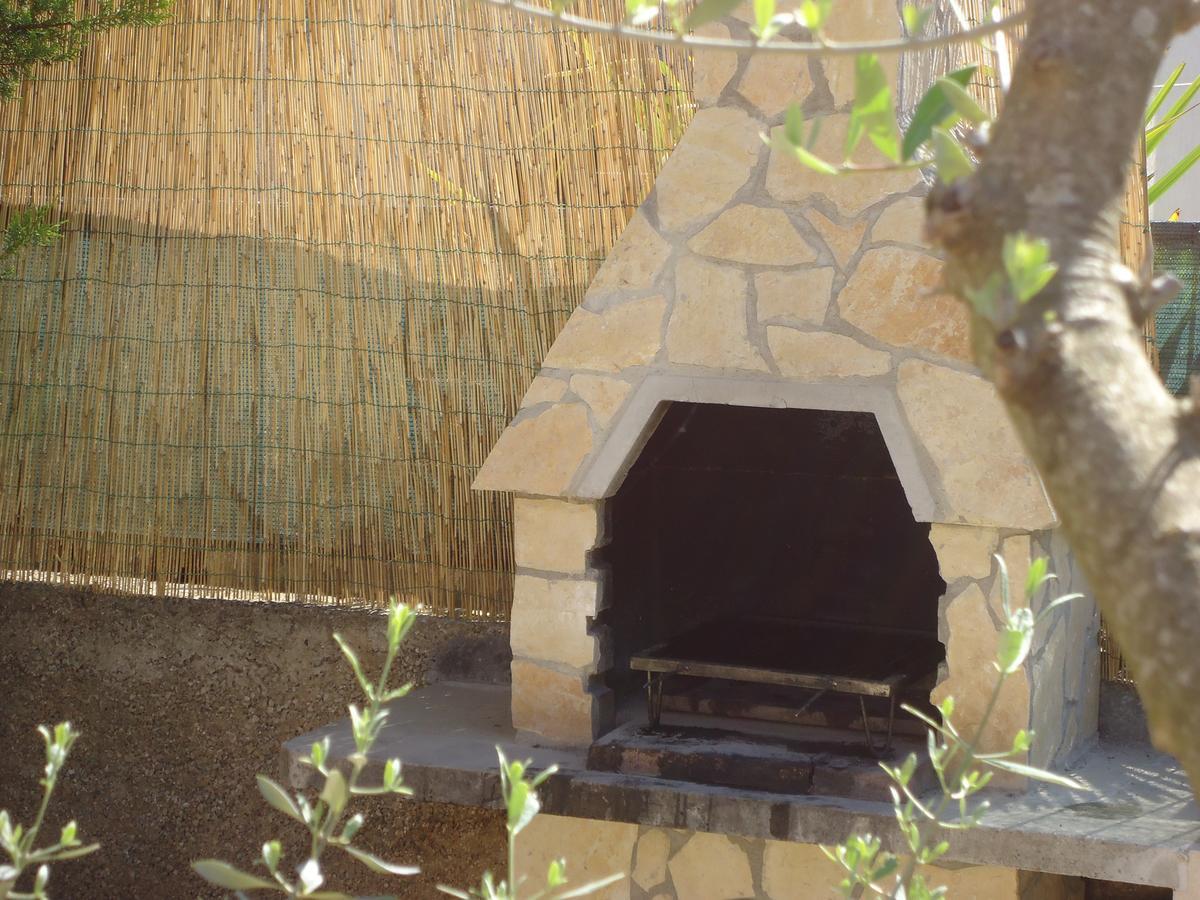 מדולין Holiday Home Istra With Jacuzzi מראה חיצוני תמונה